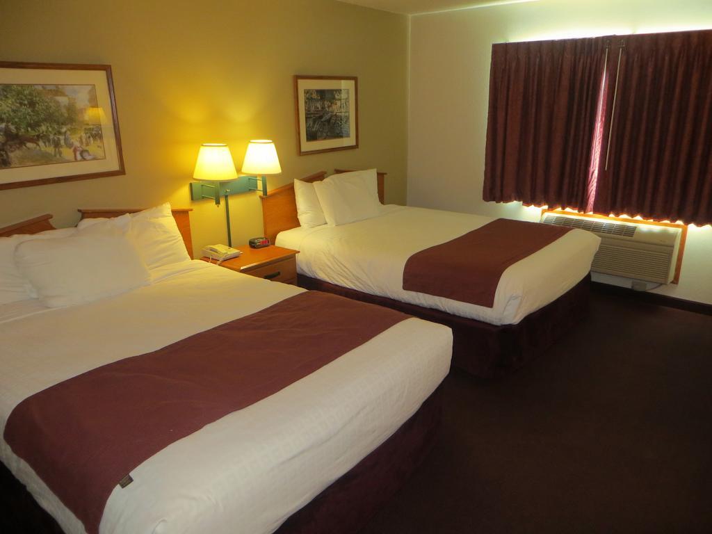 Americinn By Wyndham Manitowoc Værelse billede